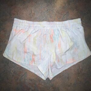 Womens‎ DSG Stride Shorts Large Torn Camo Multi Moisture-Wicking